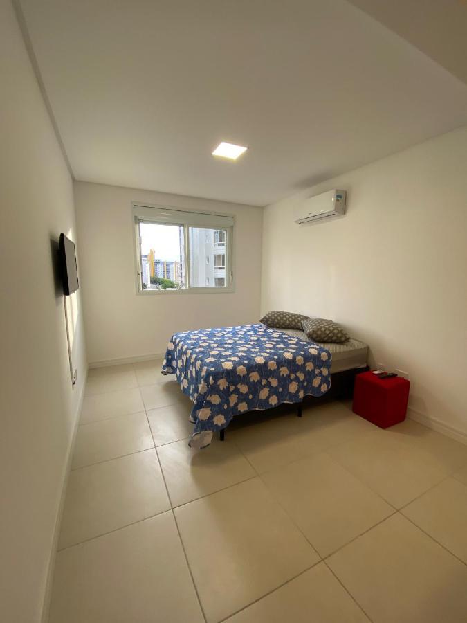 Apartamento Em Torres-906 - Uma Quadra Do Mar Kültér fotó